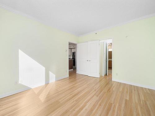 Master bedroom - 302-550 Rue Jean-D'Estrées, Montréal (Ville-Marie), QC - Indoor Photo Showing Other Room