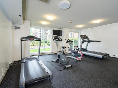 Exercise room - 302-550 Rue Jean-D'Estrées, Montréal (Ville-Marie), QC - Indoor Photo Showing Gym Room