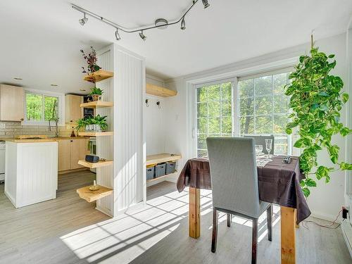 Dining room - 28 Ch. Des Bois-Verts, Saint-Adolphe-D'Howard, QC - Indoor