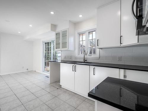 Cuisine - 38 Rue Charlevoix, Kirkland, QC - Indoor Photo Showing Kitchen