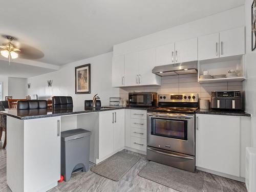 Cuisine - 760  - 764 Rue De L'Harmonie, Laval (Duvernay), QC - Indoor Photo Showing Kitchen