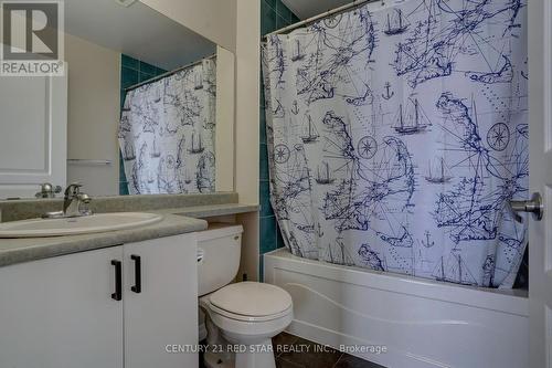 1908 - 225 Webb Drive, Mississauga, ON - Indoor Photo Showing Bathroom