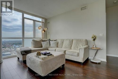 1908 - 225 Webb Drive, Mississauga, ON - Indoor Photo Showing Living Room