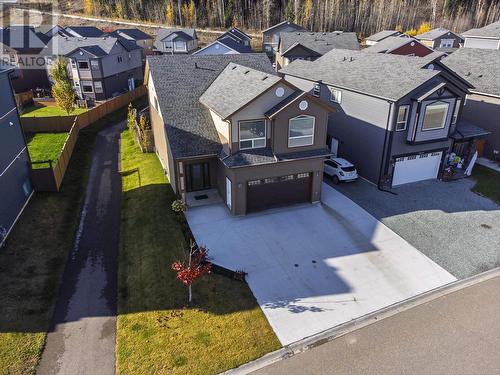 7627 Creekside Way, Prince George, BC - Outdoor With Facade