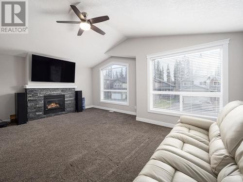 7627 Creekside Way, Prince George, BC - Indoor Photo Showing Living Room With Fireplace