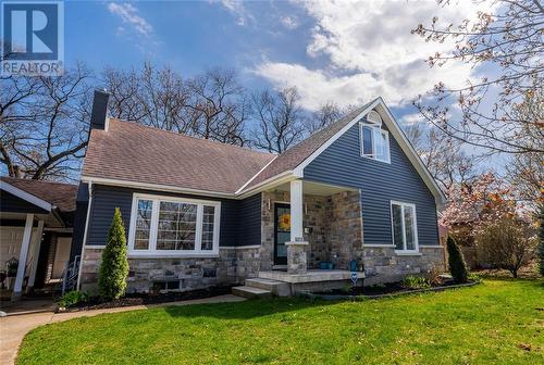 529 Roosevelt Drive, Sarnia, ON - Outdoor With Facade