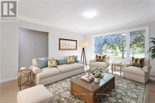 458 Three Valleys Crescent, London, ON - Indoor Photo Showing Living Room