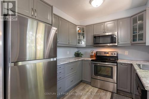 64 - 1095 Jalna Boulevard, London, ON - Indoor Photo Showing Kitchen