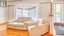 11 Southill Drive, Hamilton, ON  - Indoor Photo Showing Living Room 