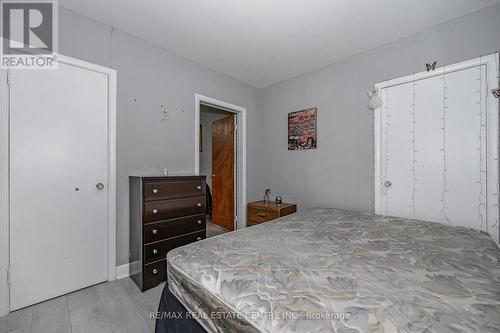 8 Munch Avenue, Cambridge, ON - Indoor Photo Showing Bedroom