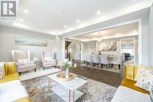 124 Drexler Avenue, Guelph/Eramosa, ON - Indoor Photo Showing Living Room