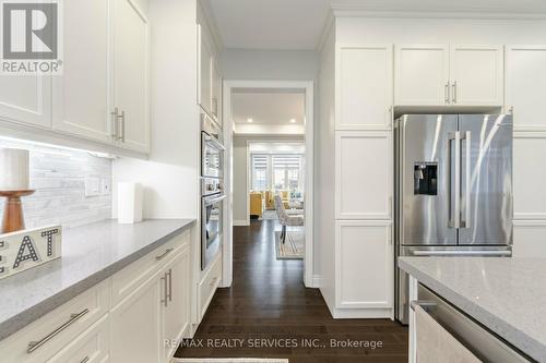 124 Drexler Avenue, Guelph/Eramosa, ON - Indoor Photo Showing Kitchen