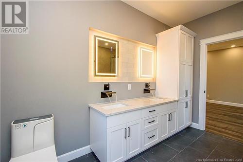 71 Petersfield Street, Lower Coverdale, NB - Indoor Photo Showing Bathroom