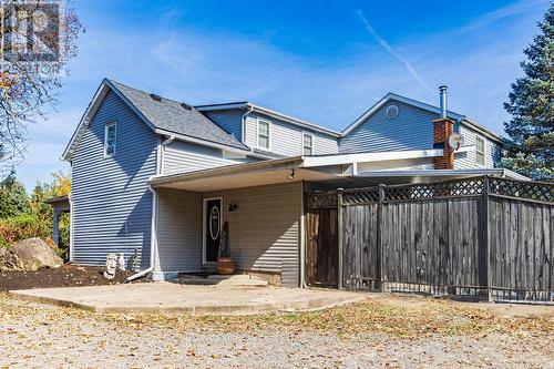 1000 8Th Concession Road W, Hamilton, ON - Outdoor