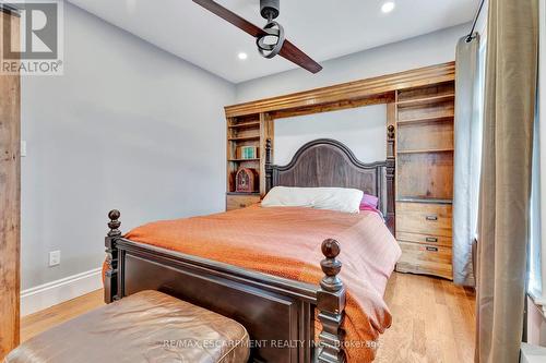 2038 Governors Road, Hamilton, ON - Indoor Photo Showing Bedroom