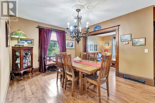 2038 Governors Road, Hamilton, ON - Indoor Photo Showing Dining Room