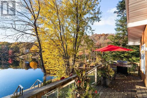 1093 Laidlaw Avenue, Gravenhurst, ON - Outdoor With Body Of Water