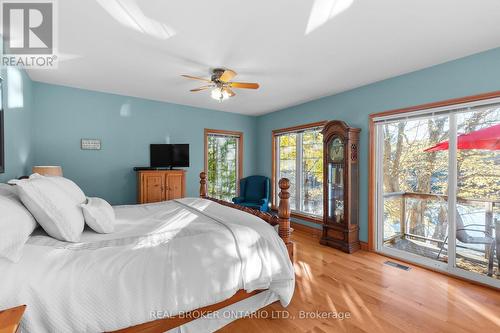 1093 Laidlaw Avenue, Gravenhurst, ON - Indoor Photo Showing Bedroom