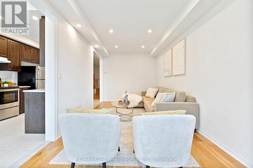 11 Bruton Street, Thorold, ON - Indoor Photo Showing Kitchen