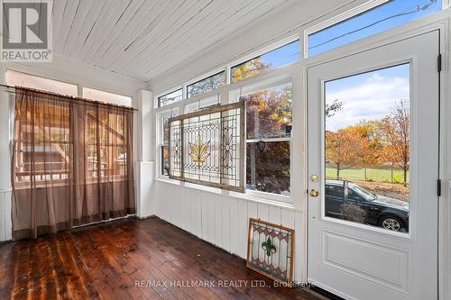 52 Sproat Avenue, Toronto, ON - Indoor Photo Showing Other Room