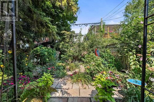 52 Sproat Avenue, Toronto, ON - Outdoor