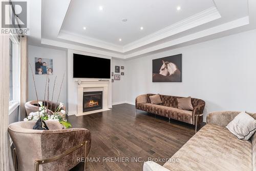 396 Woodgate Pines Drive, Vaughan, ON - Indoor Photo Showing Living Room With Fireplace