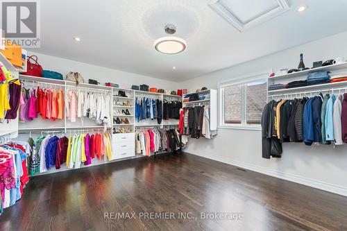 396 Woodgate Pines Drive, Vaughan, ON - Indoor With Storage