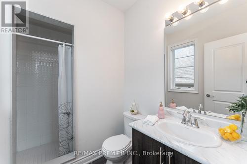 396 Woodgate Pines Drive, Vaughan, ON - Indoor Photo Showing Bathroom