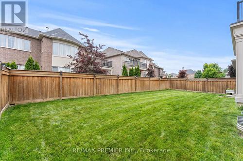 396 Woodgate Pines Drive, Vaughan, ON - Outdoor