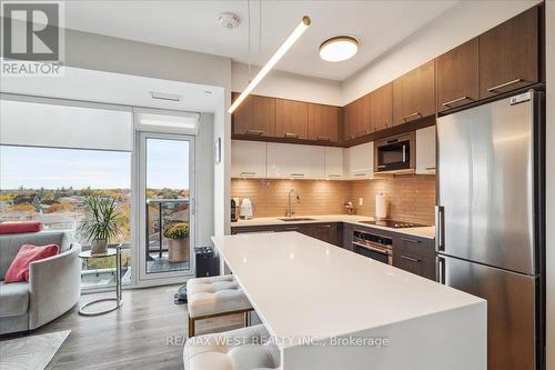 614 - 4800 Highway 7, Vaughan, ON - Indoor Photo Showing Kitchen With Stainless Steel Kitchen With Upgraded Kitchen