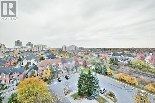 Ph22 - 3 Ellesmere Street, Richmond Hill, ON - Outdoor With View