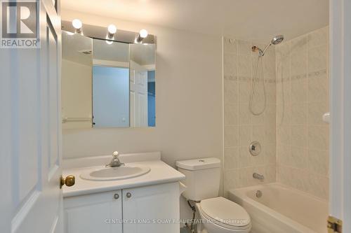 Ph22 - 3 Ellesmere Street, Richmond Hill, ON - Indoor Photo Showing Bathroom