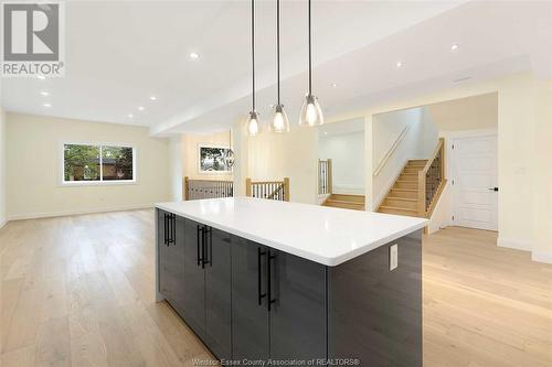 642 Grand Marais Road, Windsor, ON - Indoor Photo Showing Kitchen