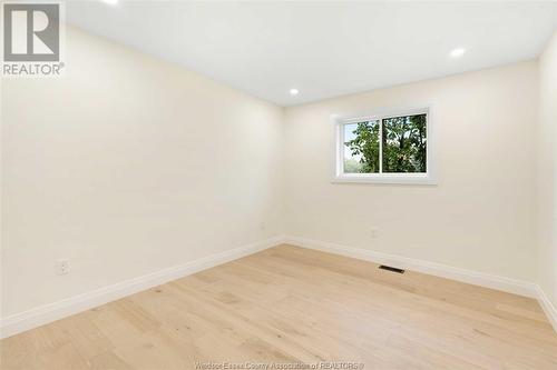 642 Grand Marais Road, Windsor, ON - Indoor Photo Showing Other Room