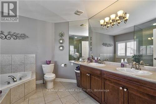 2395 Whitehorn Drive, Burlington, ON - Indoor Photo Showing Bathroom