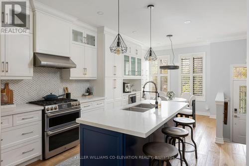 503 Oxford Street, Toronto, ON - Indoor Photo Showing Kitchen With Double Sink With Upgraded Kitchen