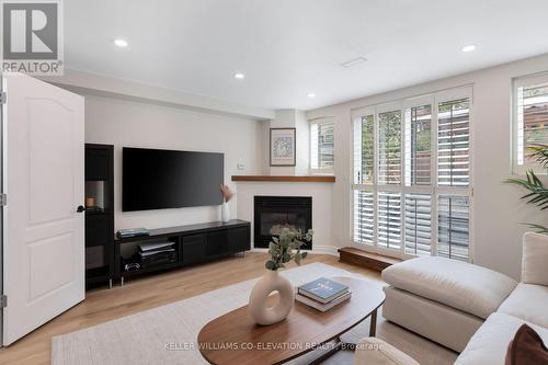 503 Oxford Street, Toronto, ON - Indoor Photo Showing Living Room With Fireplace