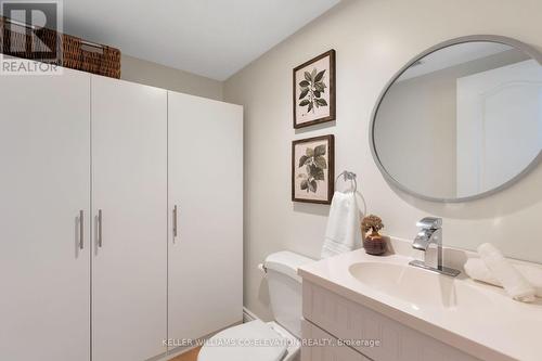 503 Oxford Street, Toronto, ON - Indoor Photo Showing Bathroom