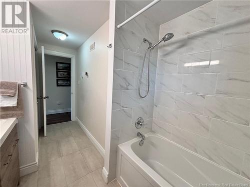 126 Creighton Street, Woodstock, NB - Indoor Photo Showing Bathroom