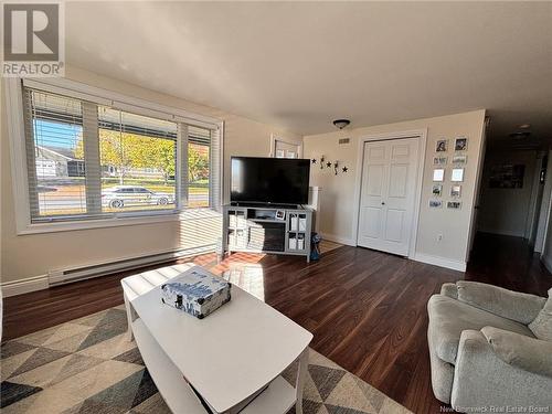 126 Creighton Street, Woodstock, NB - Indoor Photo Showing Living Room