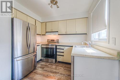 3 - 400 Springbank Avenue N, Woodstock, ON - Indoor Photo Showing Kitchen