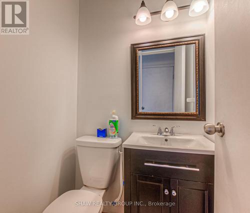 3 - 400 Springbank Avenue N, Woodstock, ON - Indoor Photo Showing Bathroom