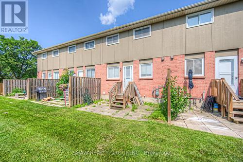 3 - 400 Springbank Avenue N, Woodstock, ON - Outdoor