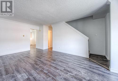 3 - 400 Springbank Avenue N, Woodstock, ON - Indoor Photo Showing Other Room