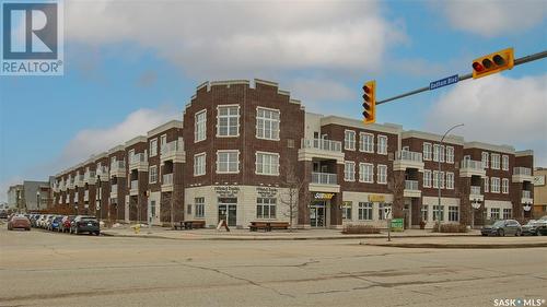 307 1715 Badham Boulevard, Regina, SK - Outdoor With Balcony With Facade