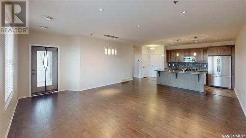 307 1715 Badham Boulevard, Regina, SK - Indoor Photo Showing Kitchen