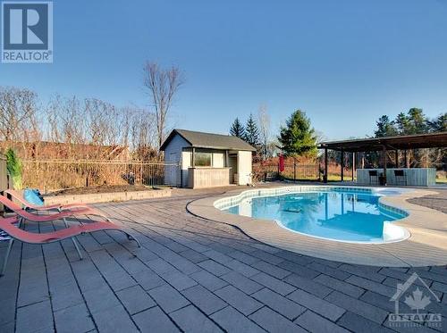 1680 Linkland Court, Ottawa, ON - Outdoor With In Ground Pool