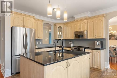 82 Branthaven Street, Ottawa, ON - Indoor Photo Showing Kitchen