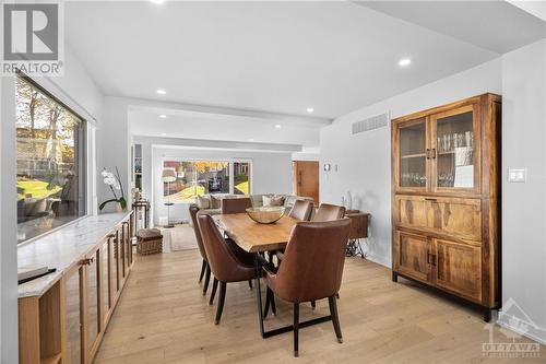 775 Eastbourne Avenue, Ottawa, ON - Indoor Photo Showing Dining Room