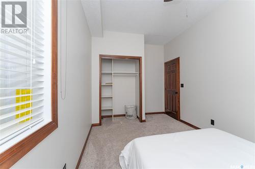 206 Muzyka Road, Saskatoon, SK - Indoor Photo Showing Bedroom